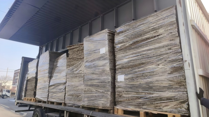 یلیڈا پیکیجنگ مصنوعات نے اپنی پہلی سفر جاپان کا سفر کیا